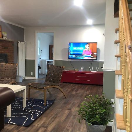Entire Detached 3-Bedrooms Cute Home In Cornwall Area Eksteriør billede
